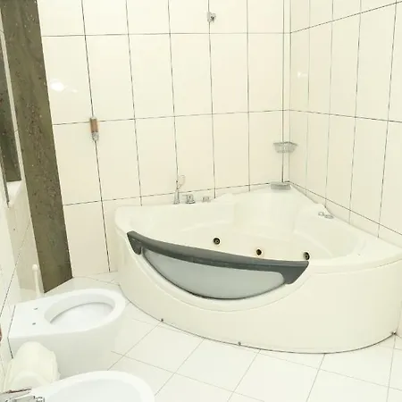 Autostrada Hotel *